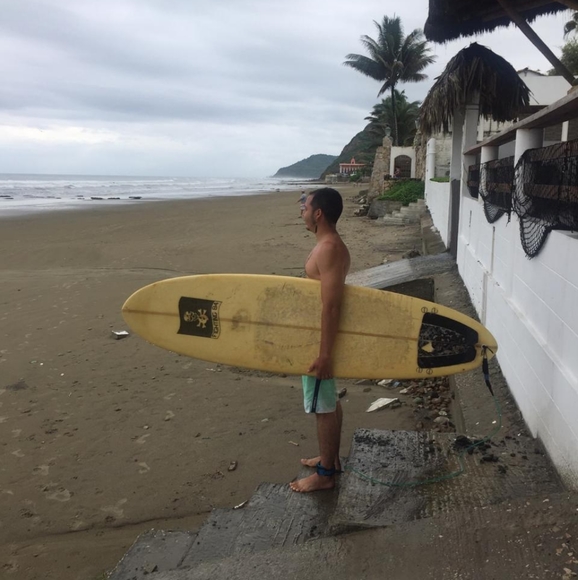 Meet your Posher, Palacio - Picture 1 of 1